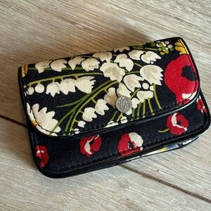New Vera Bradley small wallet for ID and credit cards.  Cute floral pattern.